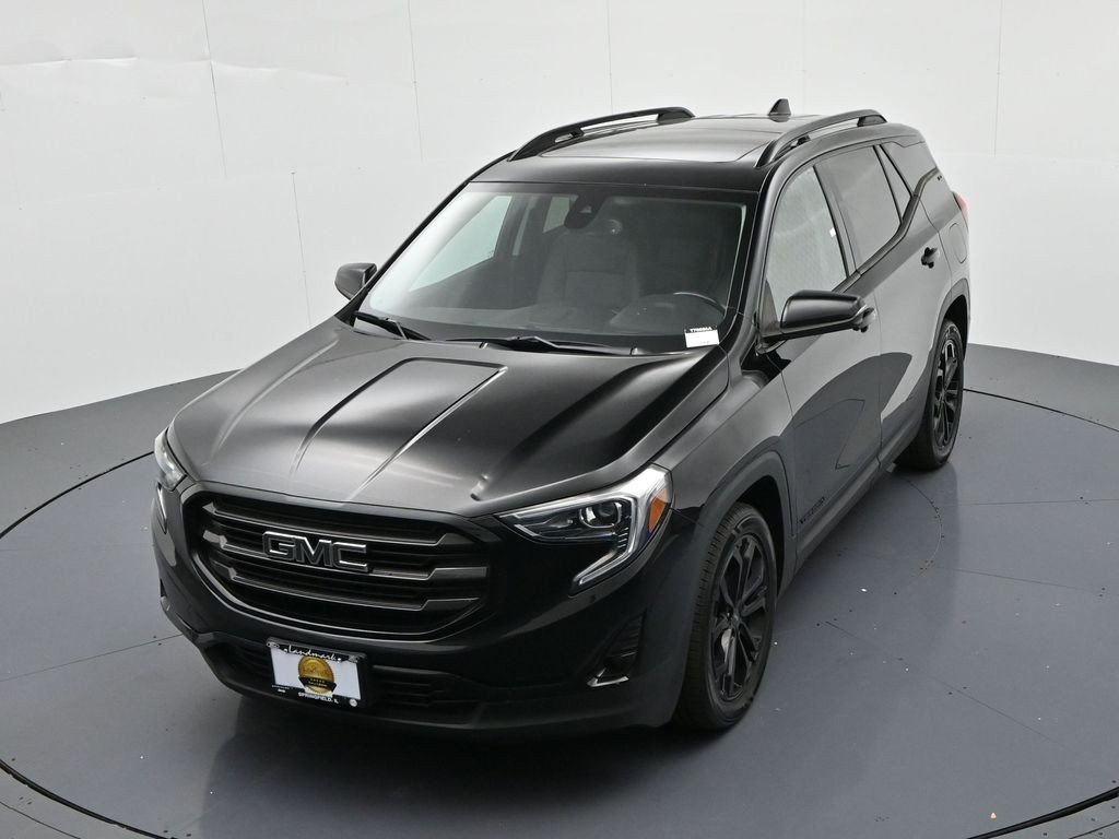 Used 2021 Ebony Twilight Metallic GMC FWD 4dr SLT image 17