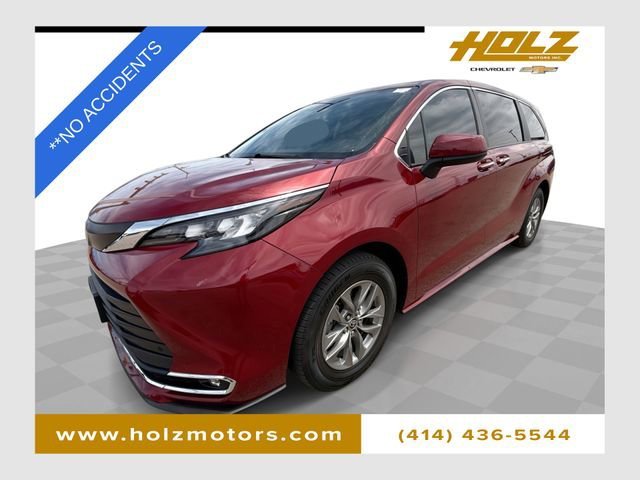 2024 Toyota Sienna XLE 7-Passenger Hybrid AWD's photo