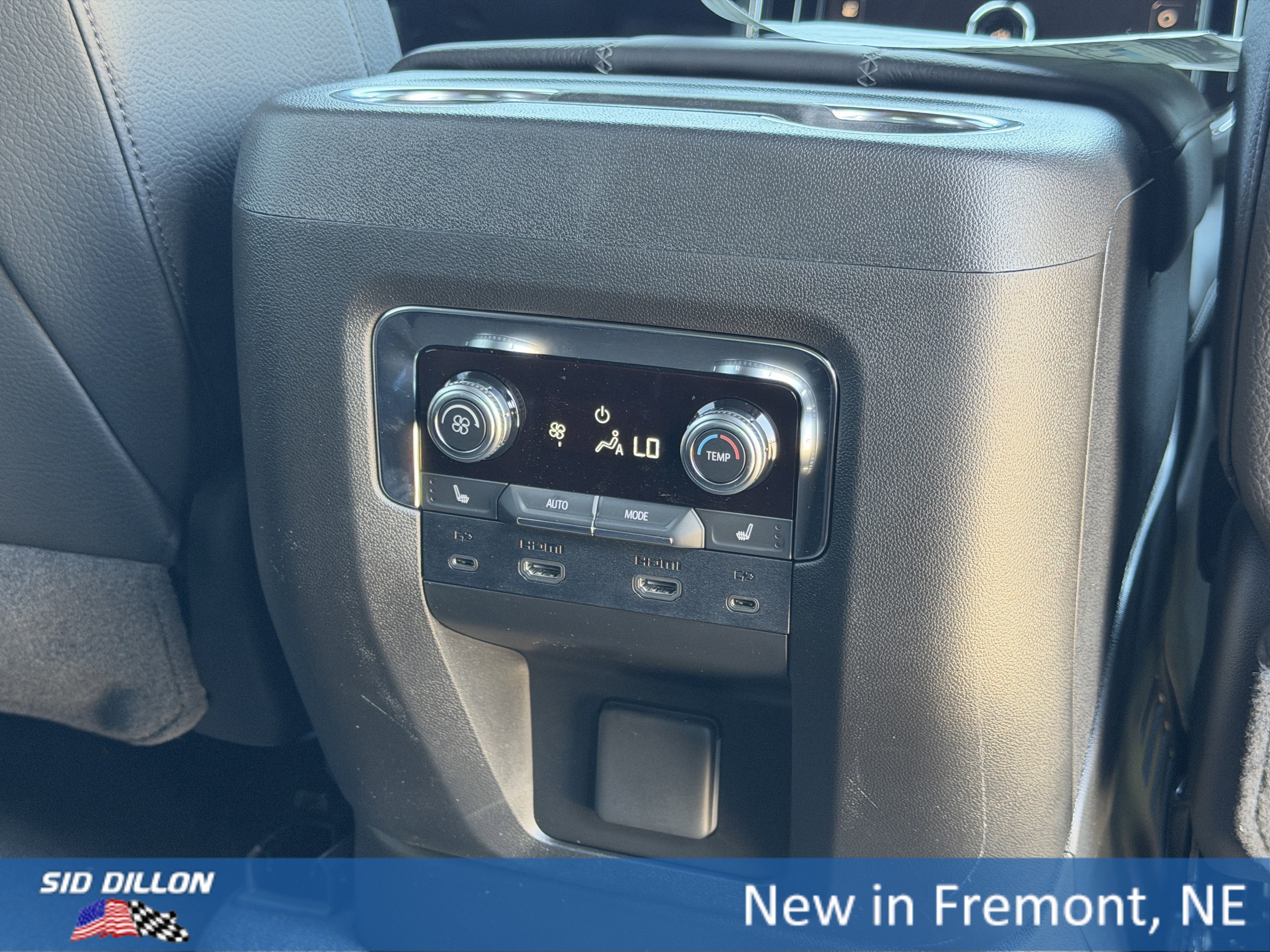 2026 GMC Yukon Denali - Photo 22