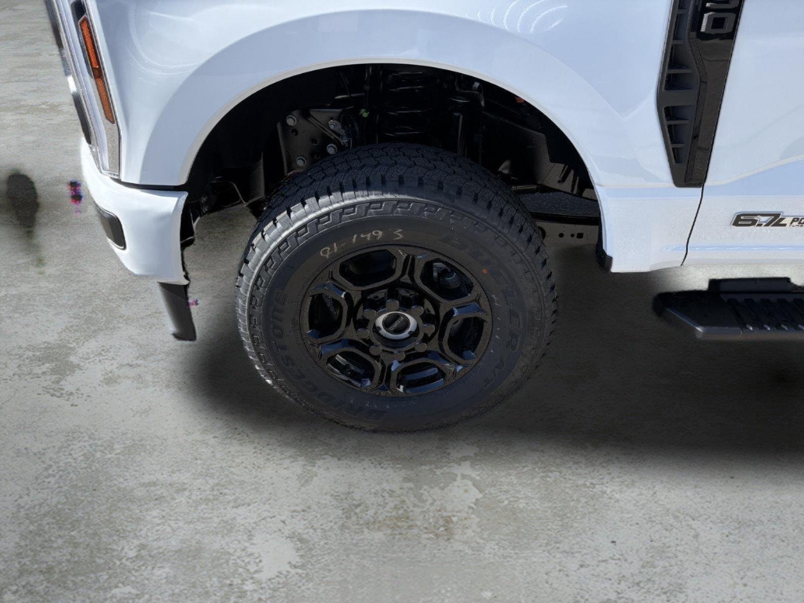 New 2026 Oxford White Ford F-250® XL image 20