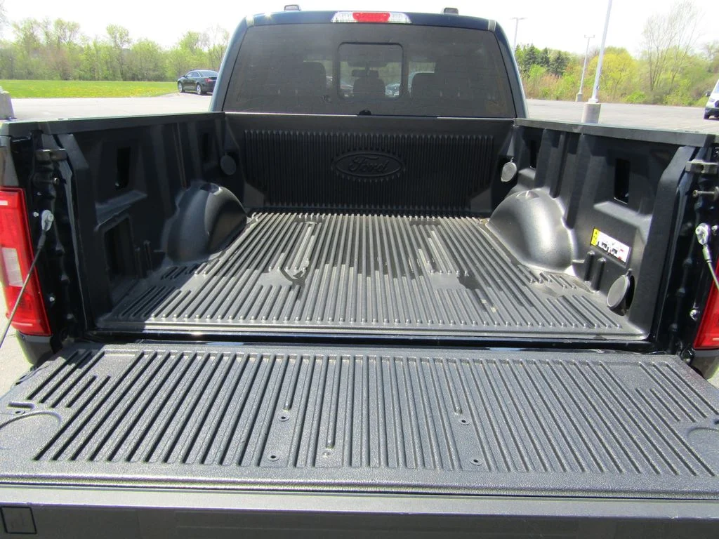 2023 Ford F-150 XLT - Photo 7