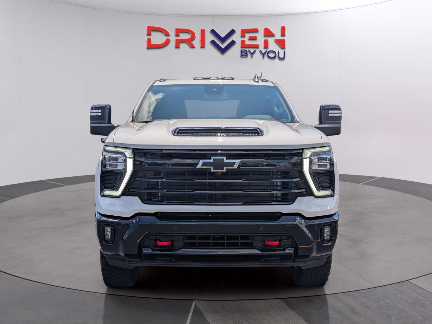 New 2026 Summit White Chevrolet LT image 8