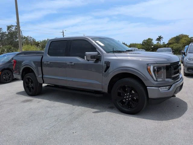 Used 2023 Gray Ford Lariat image 2
