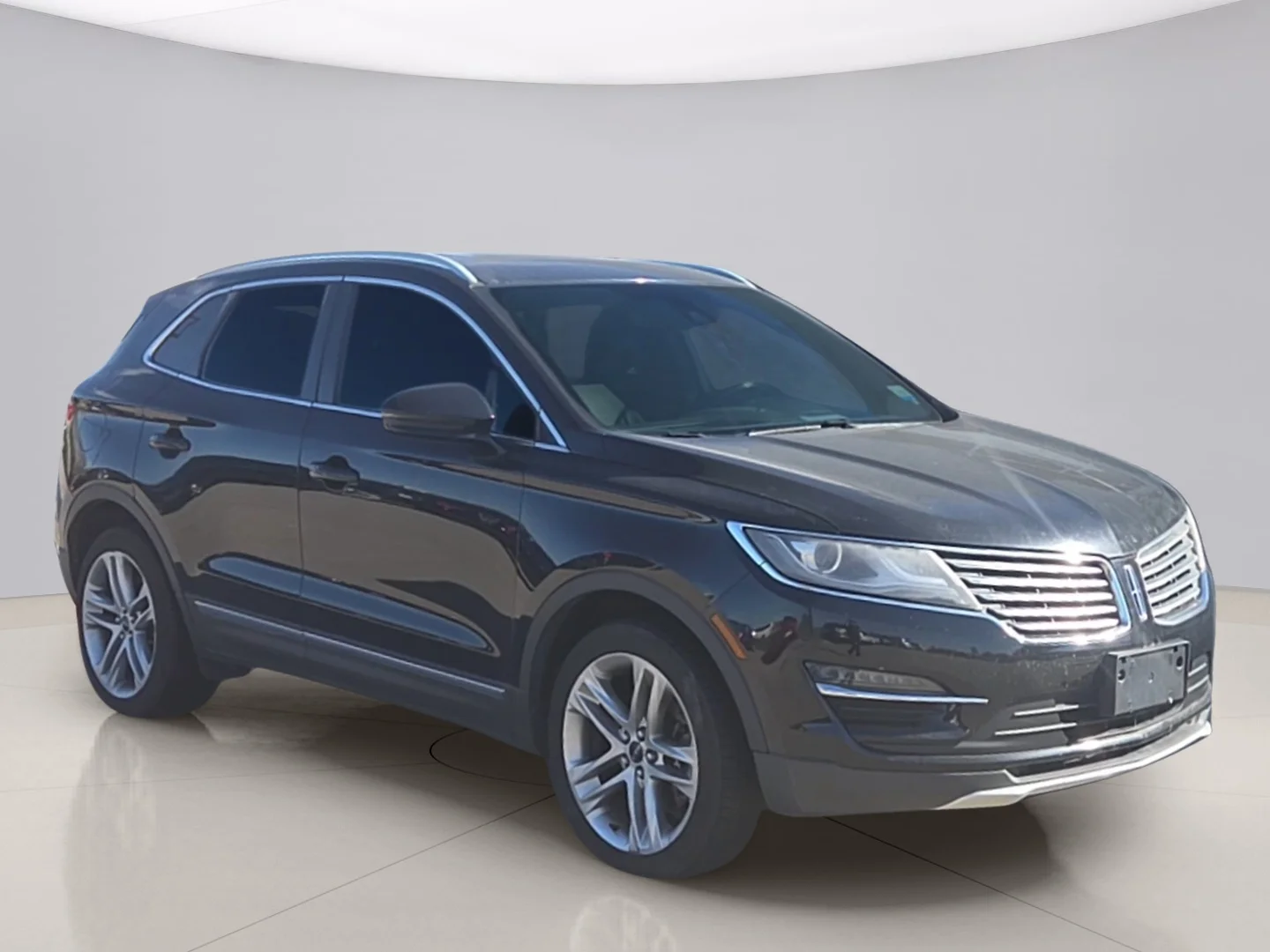 Used 2017 Black Lincoln RESERVE image 7