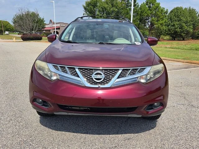 Used 2012 Red Nissan LE image 2