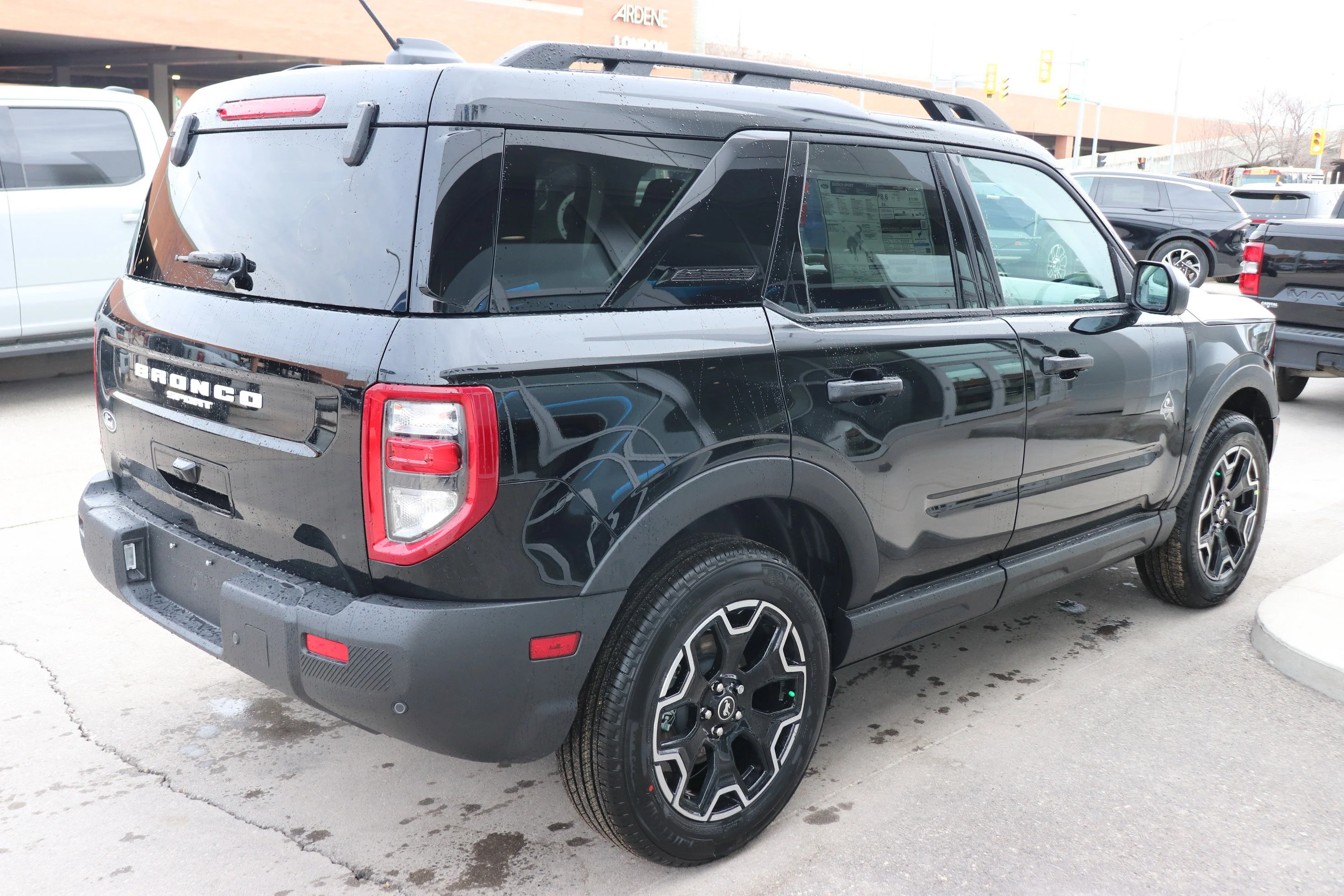 New 2026 SHADOW BLACK Ford Outer Banks image 4