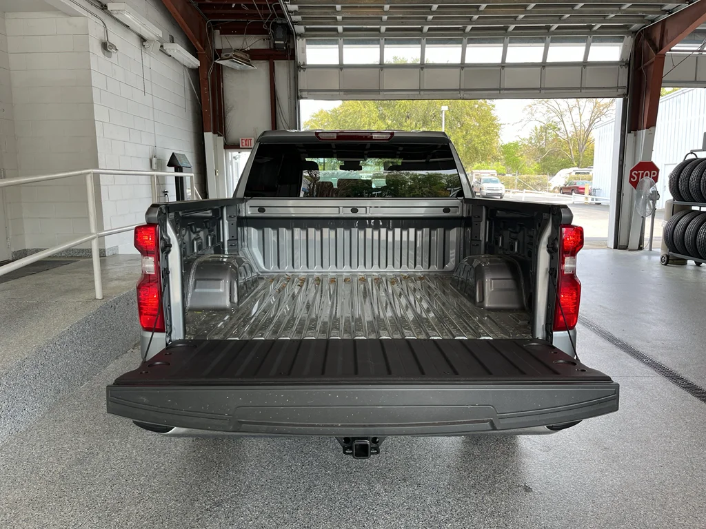 2026 Chevrolet Silverado 1500 LT - Photo 8