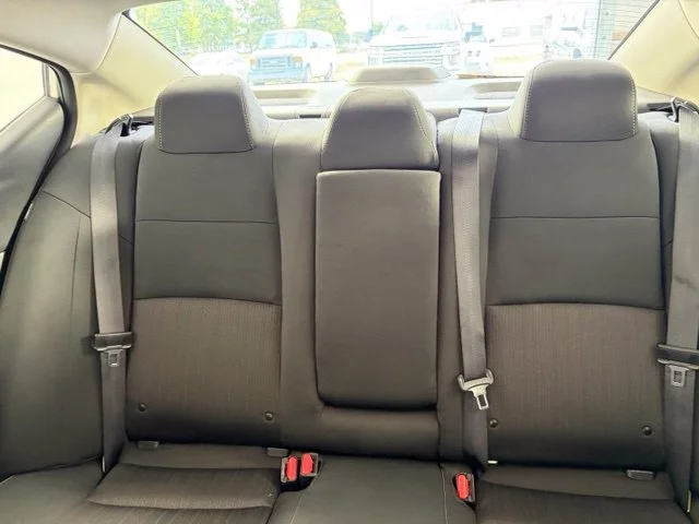 Used 2025 Glacier White Nissan SV image 33