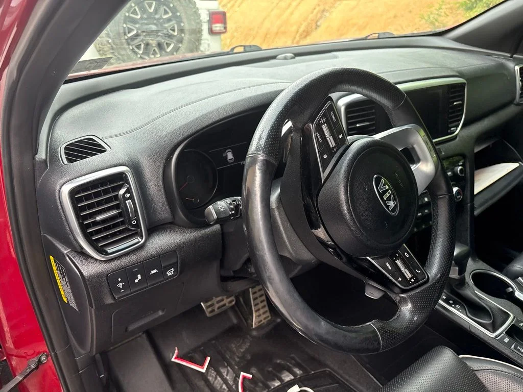 Used 2020 Red Kia SX image 11
