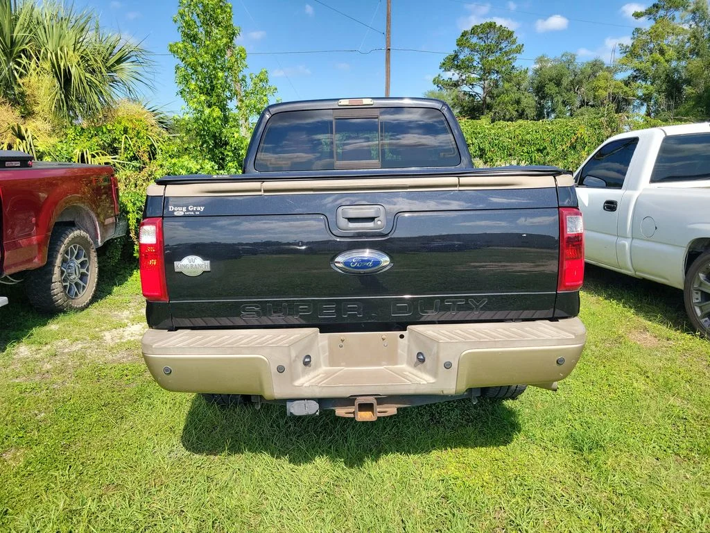 Used 2013 Tuxedo Black Metallic Ford King Ranch image 5