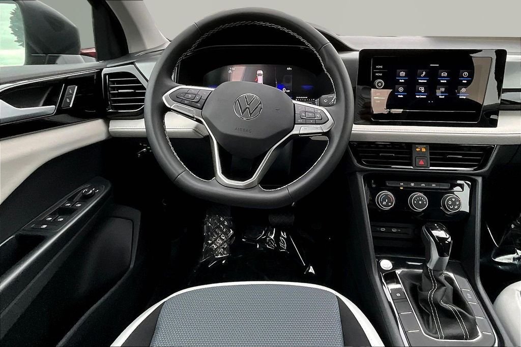 New 2026 Black Volkswagen 1.5T S image 8