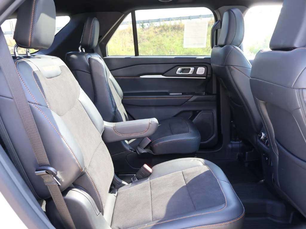 2026 Ford Explorer Tremor - Photo 12