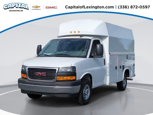 2025 GMC Savana Cutaway