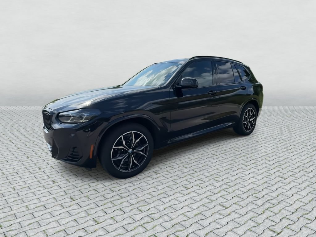 Used 2024 Black BMW xDrive30i image 4