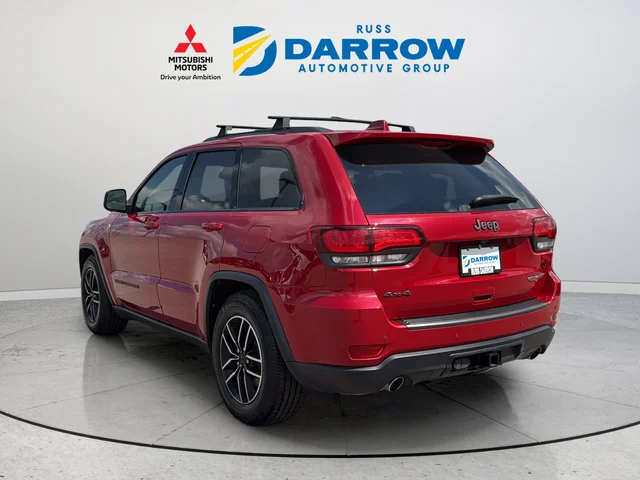 Used 2021 Red Jeep Trailhawk image 3
