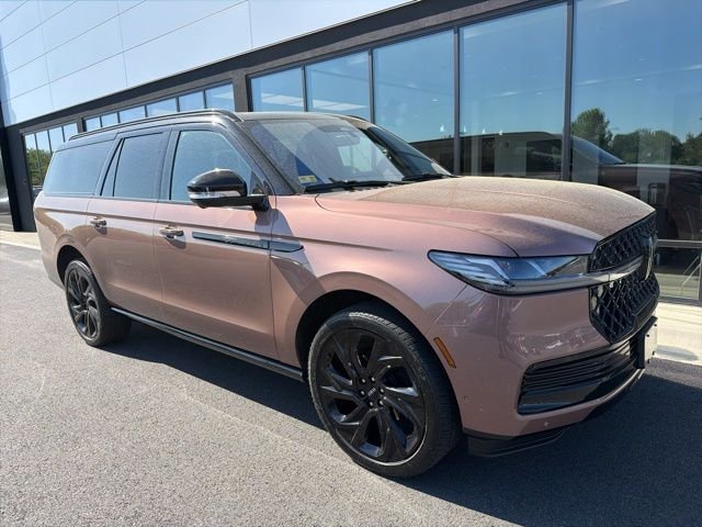 2025 Lincoln Navigator Black Label L 4WD's photo