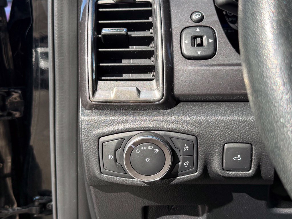 Used 2019 Shadow Black Ford Lariat image 14