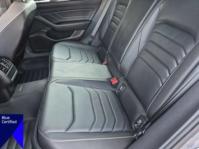 Used 2023  Volkswagen 2.0T SEL R-Line image 31
