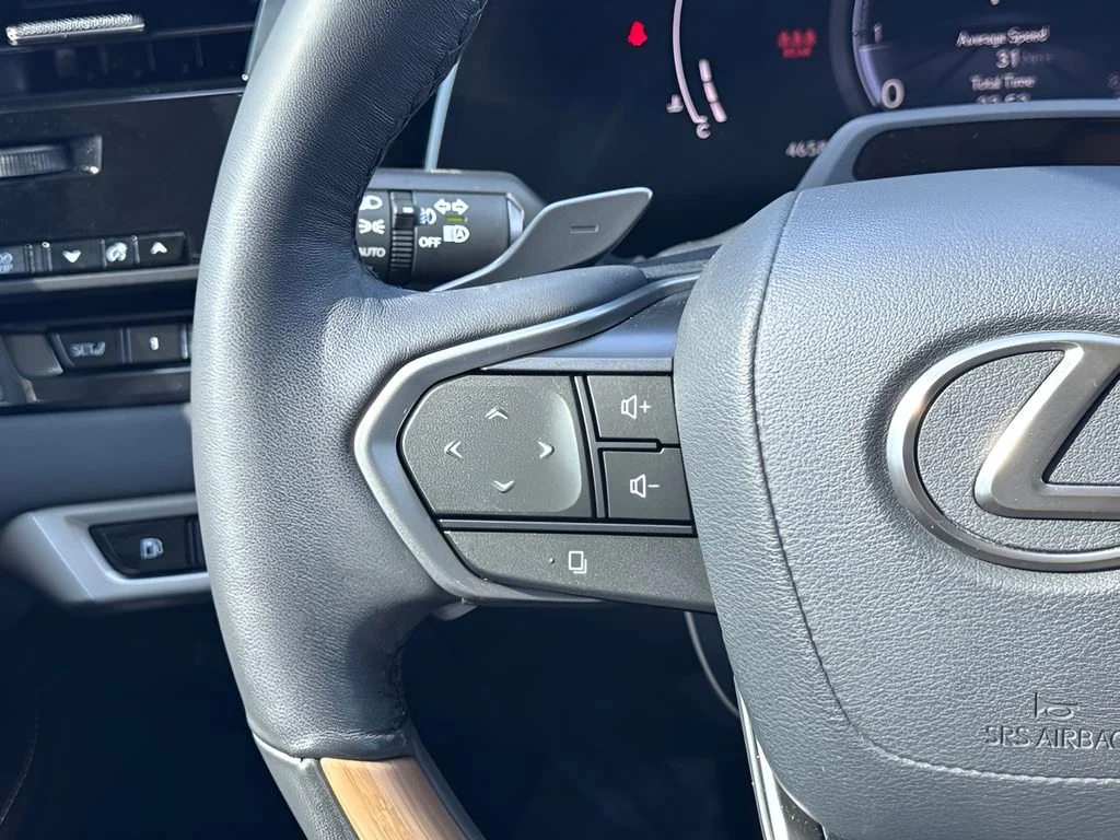 Used 2024 White Lexus 350 Luxury image 15