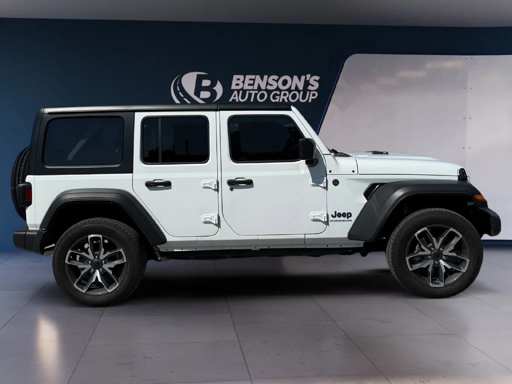 New 2025 White Jeep Sport S 4xe image 6