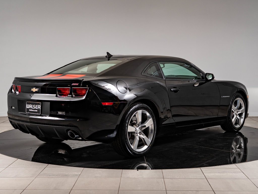 Used 2011 Black Chevrolet SS image 10