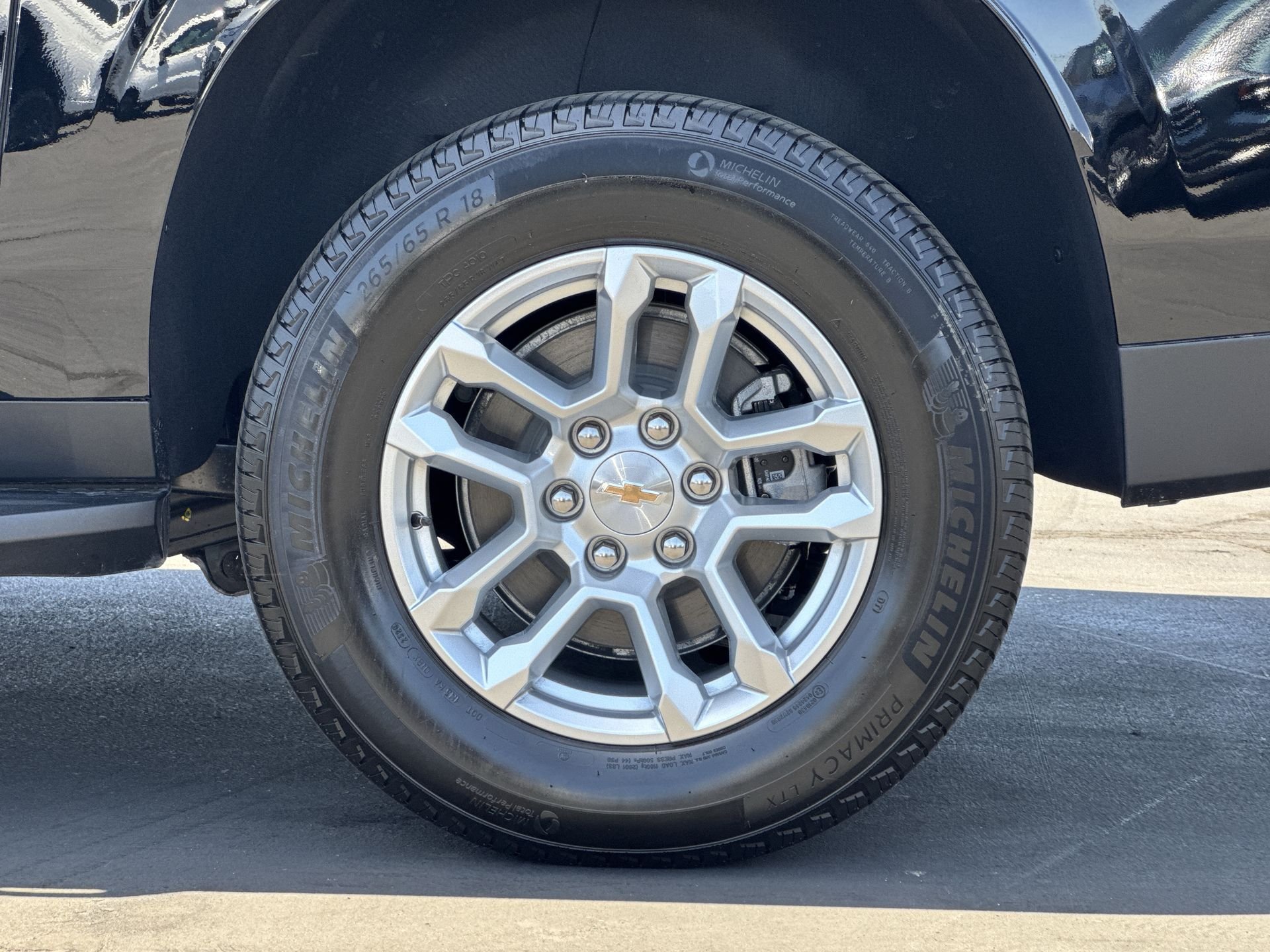 2026 Chevrolet Suburban LT - Photo 44