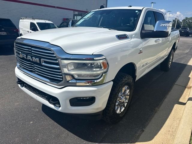 Used 2024 White Ram Laramie image 3