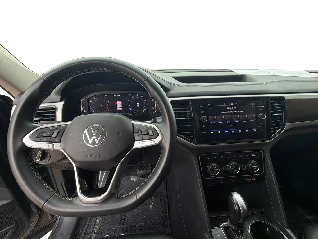 Used 2023 Platinum Gray Metallic Volkswagen 3.6L V6 SE w/Technology image 21