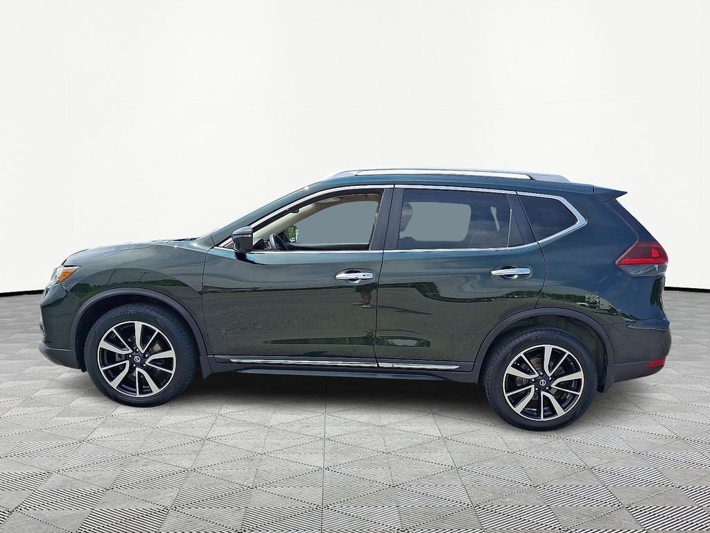 Used 2019 Green Nissan SL image 4