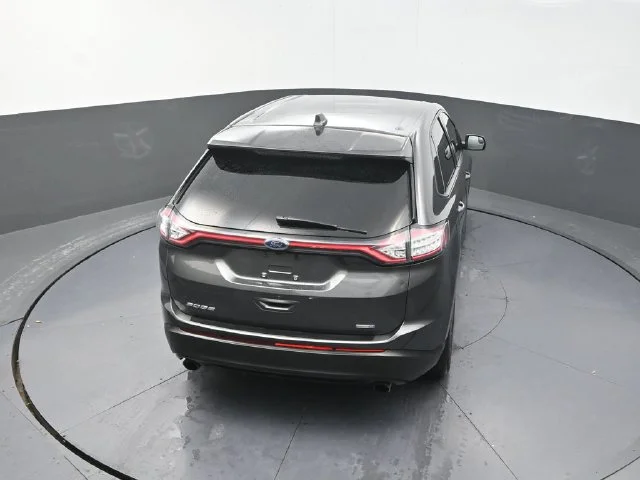 Used 2017 Gray Ford SE image 28