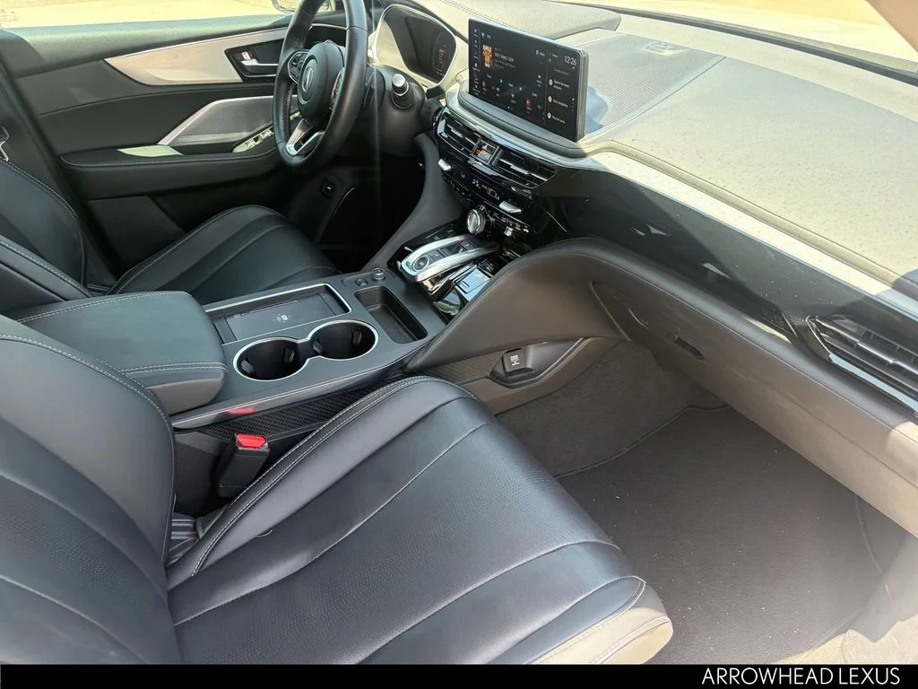 Used 2025 White Acura Technology Package image 31
