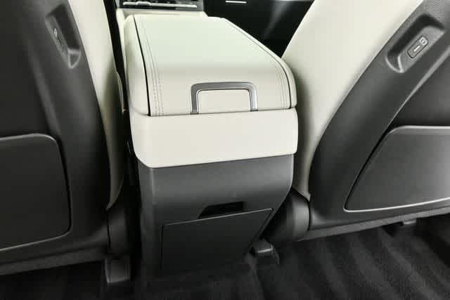 New 2026 Atlantis Blue Hyundai SEL FWD image 28