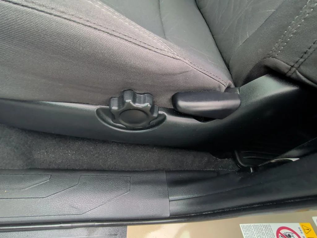 Used 2019  Toyota TRD Off-Road image 12