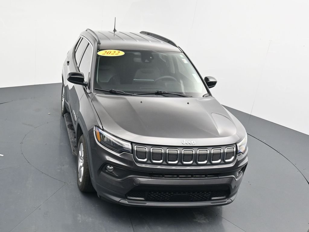 Used 2022 Gray Jeep Latitude image 25