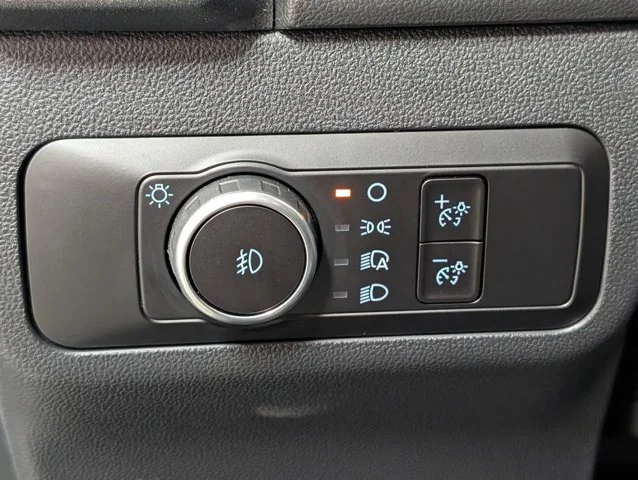 New 2026 Oxford White Ford Badlands® image 38