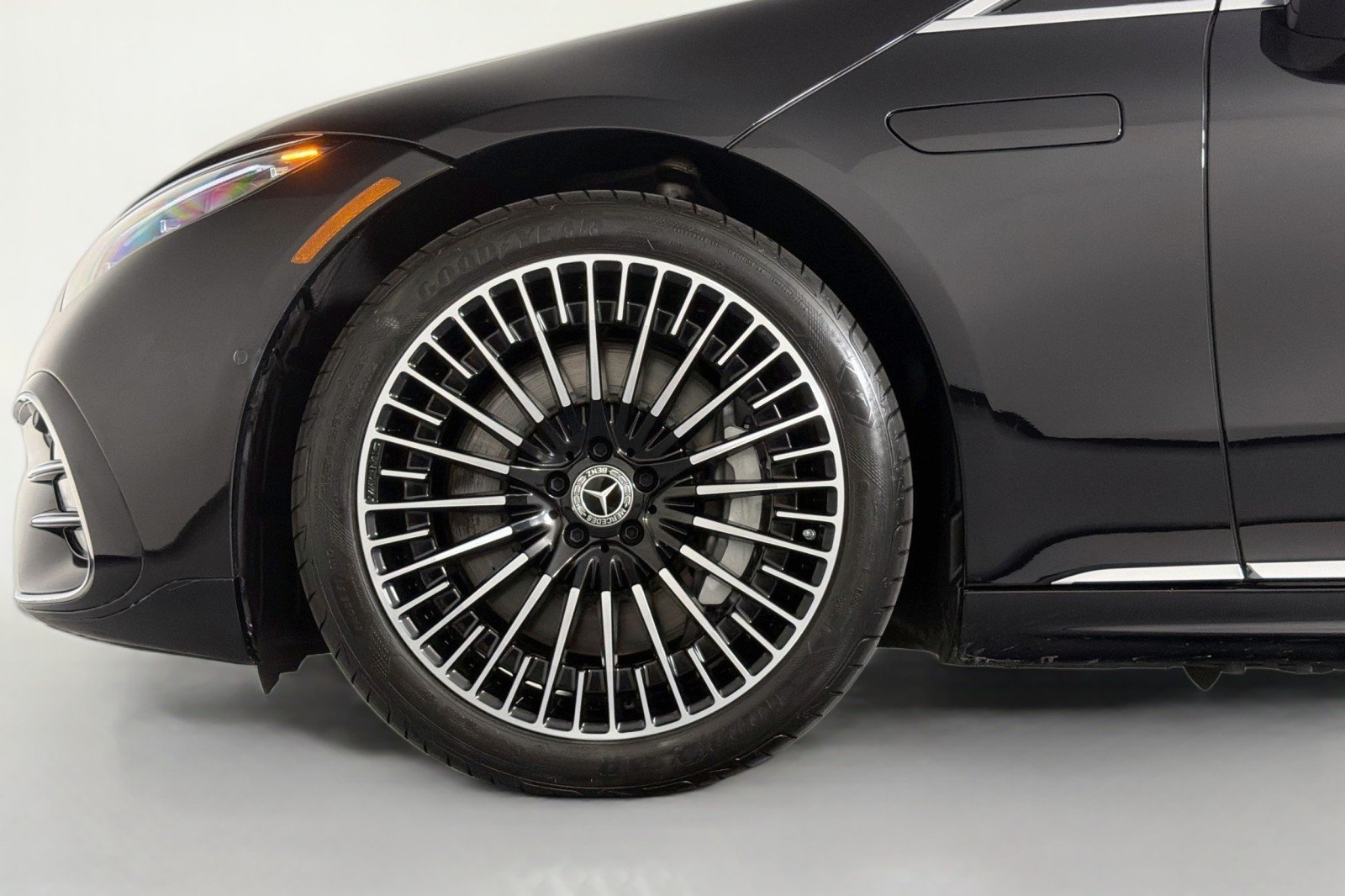 Certified Used 2023 Obsidian Black Metallic Mercedes-Benz EQS 450+ image 10