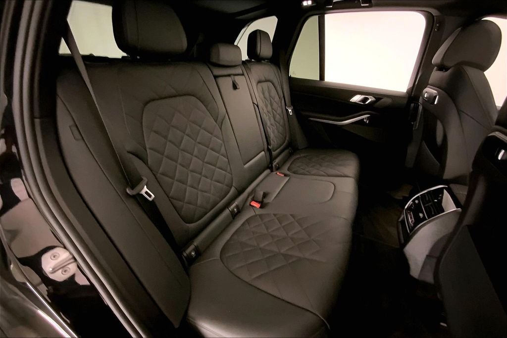 Used 2026 Black Sapphire Metallic BMW  image 15