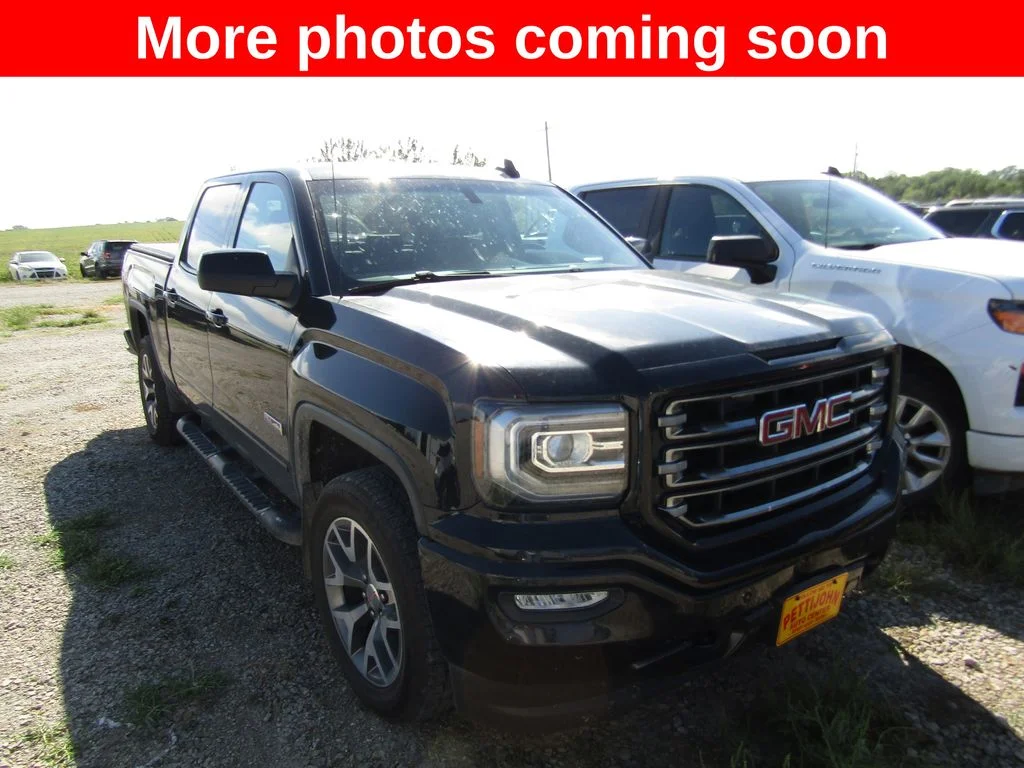 Used 2018 Onyx Black GMC SLT image 8
