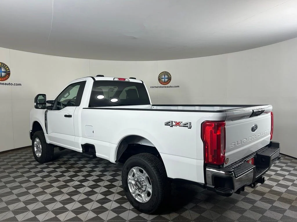 New 2026 Oxford White Ford F-250® XLT image 16