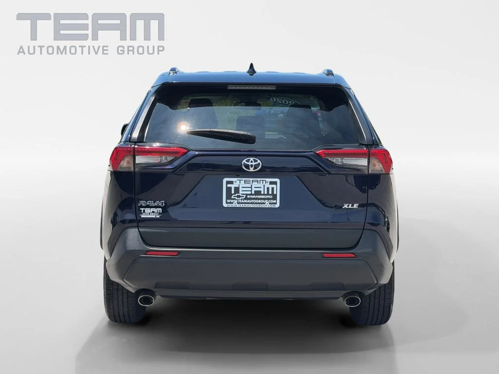 Used 2020 Blue Toyota XLE image 6