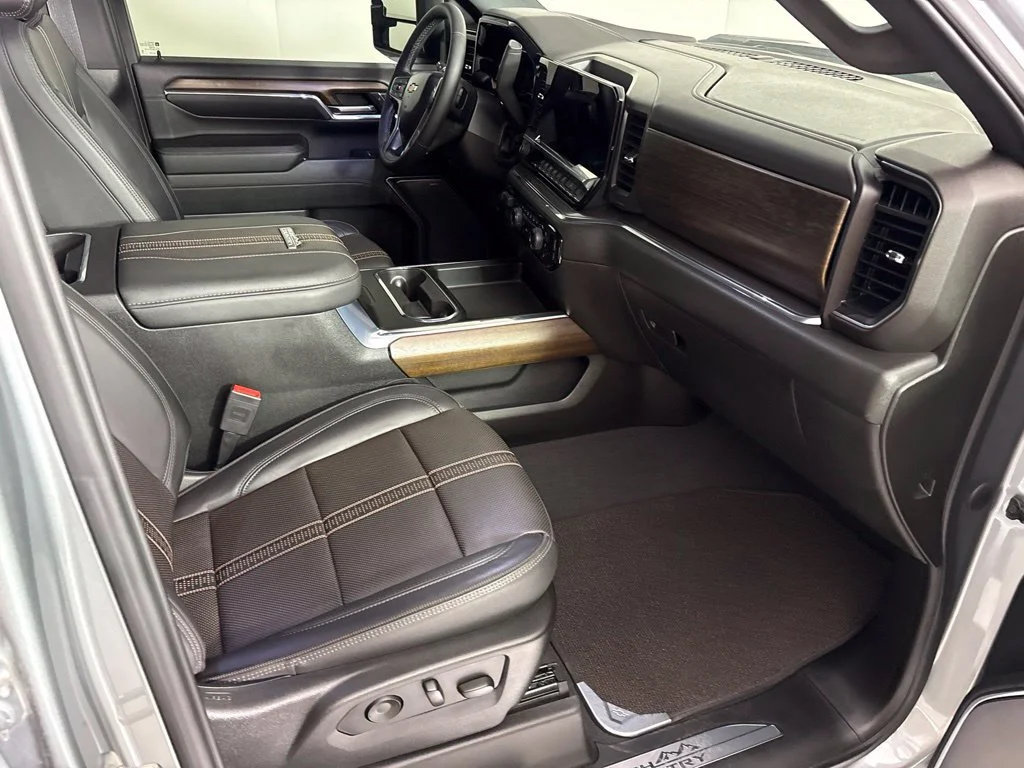 Certified Used 2024 Sterling Gray Metallic Chevrolet High Country image 27