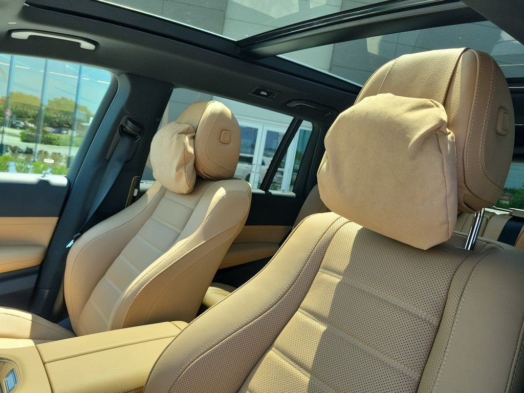 Used 2026  Mercedes-Benz GLS 450 image 26