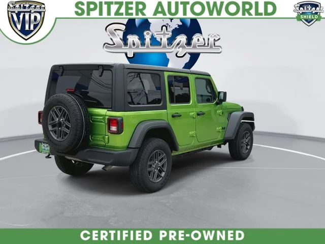 Used 2025 Green Jeep Sport S image 9