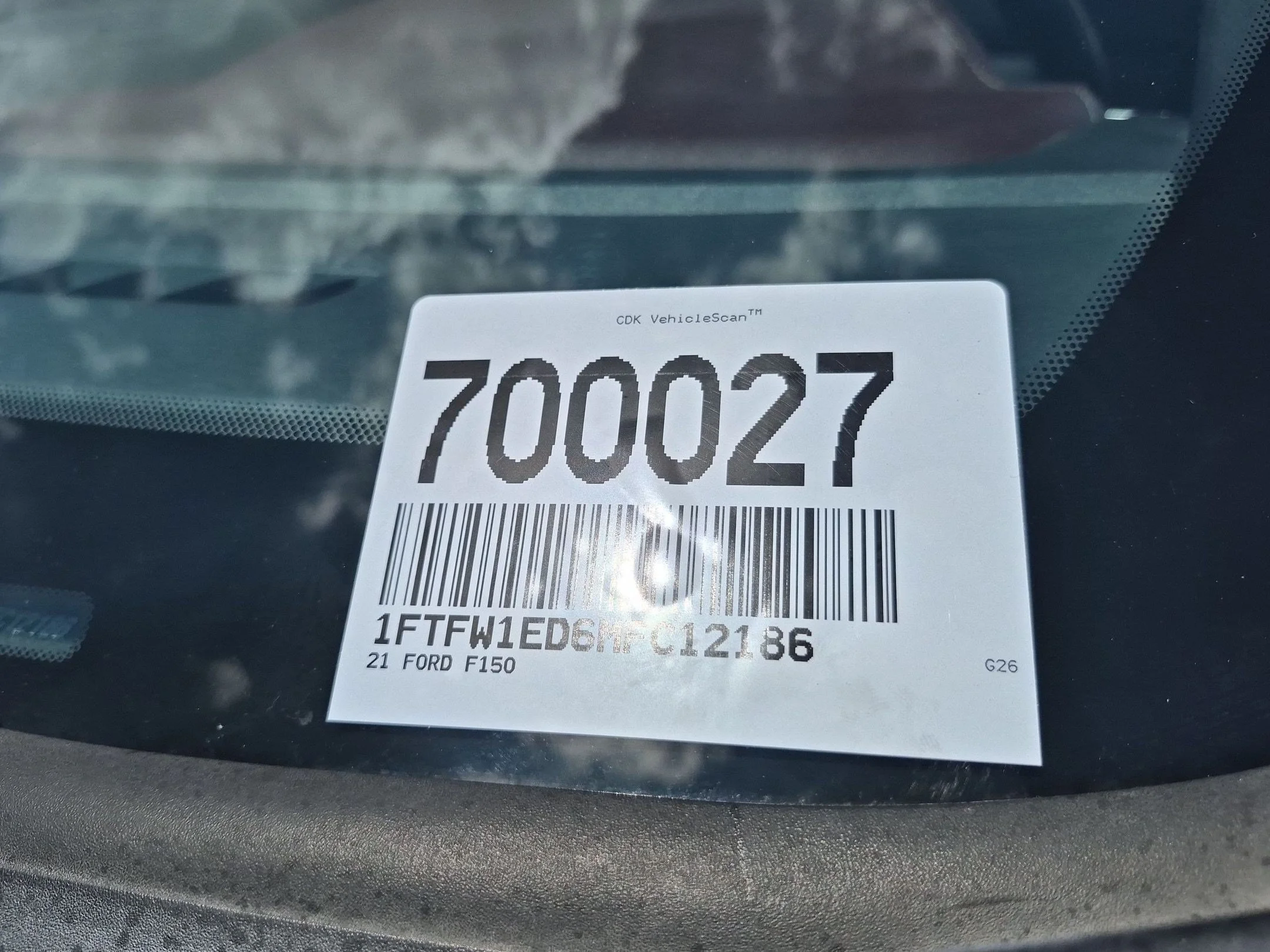 Used 2021 Silver Metallic Ford LARIAT image 36