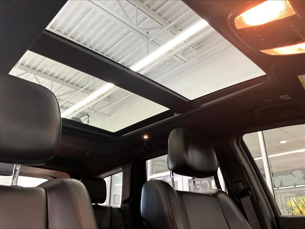 Used 2020 Velvet Red Pearlcoat Jeep Limited image 22
