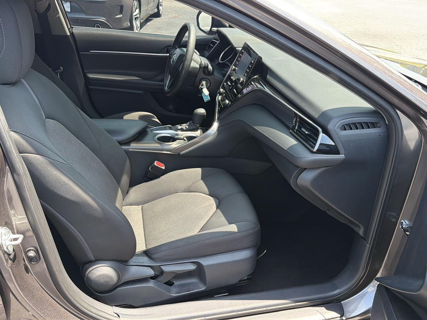Used 2024 Predawn Gray Mica Toyota LE image 25