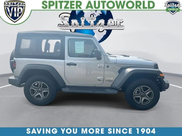 Used 2018 Silver Jeep Sport S image 10