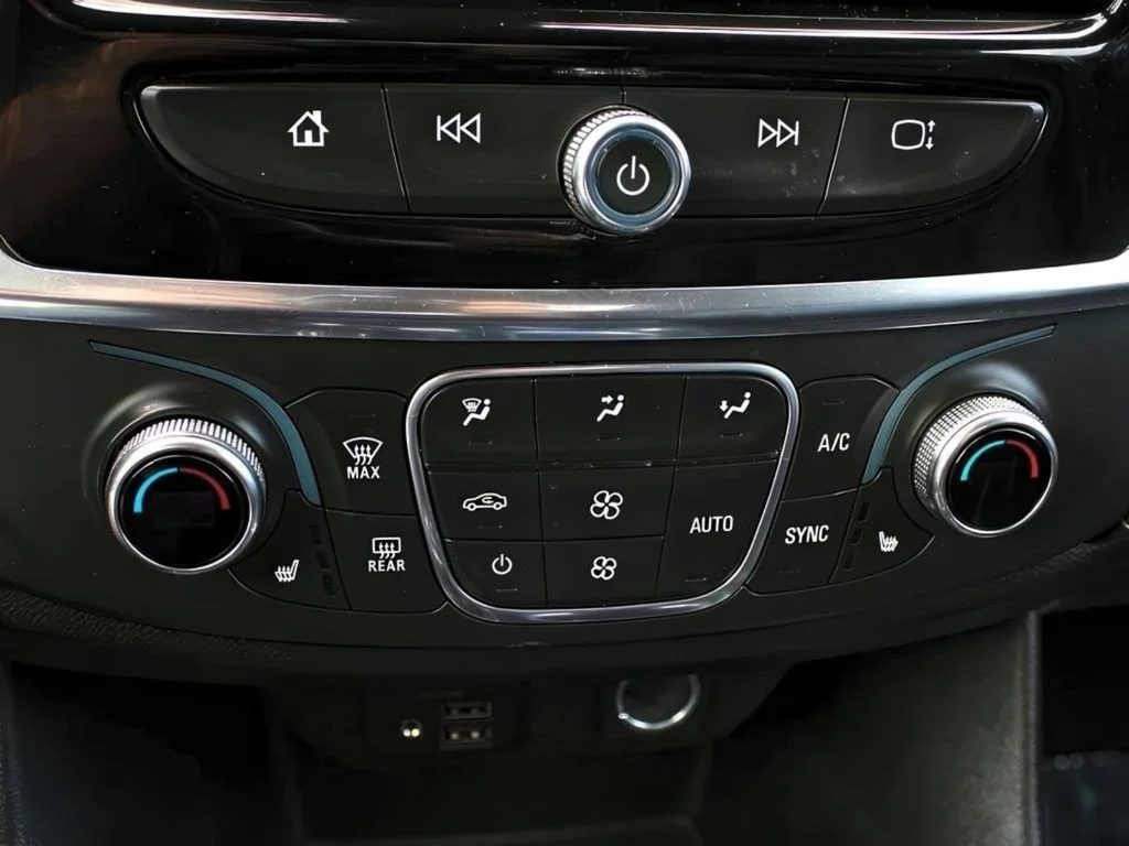 2020 Chevrolet Traverse RS - Photo 26