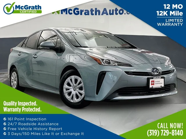 2022 Toyota Prius LE