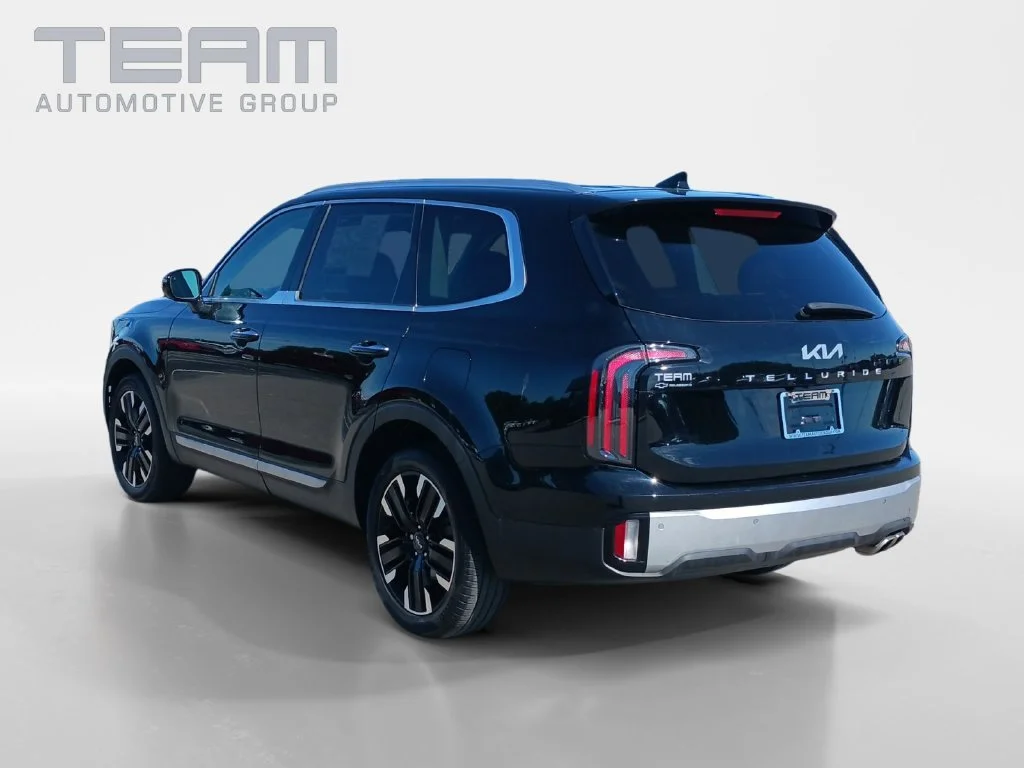 Used 2024 Black Kia SX image 5